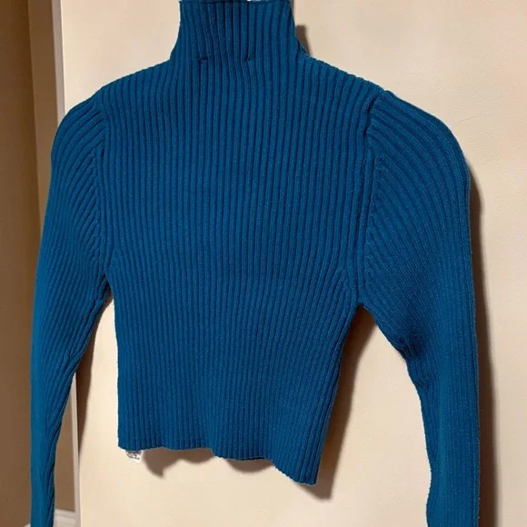 Zara Teal Ribbed Crop Top - Picture 7 of 7